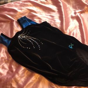 GK leotard